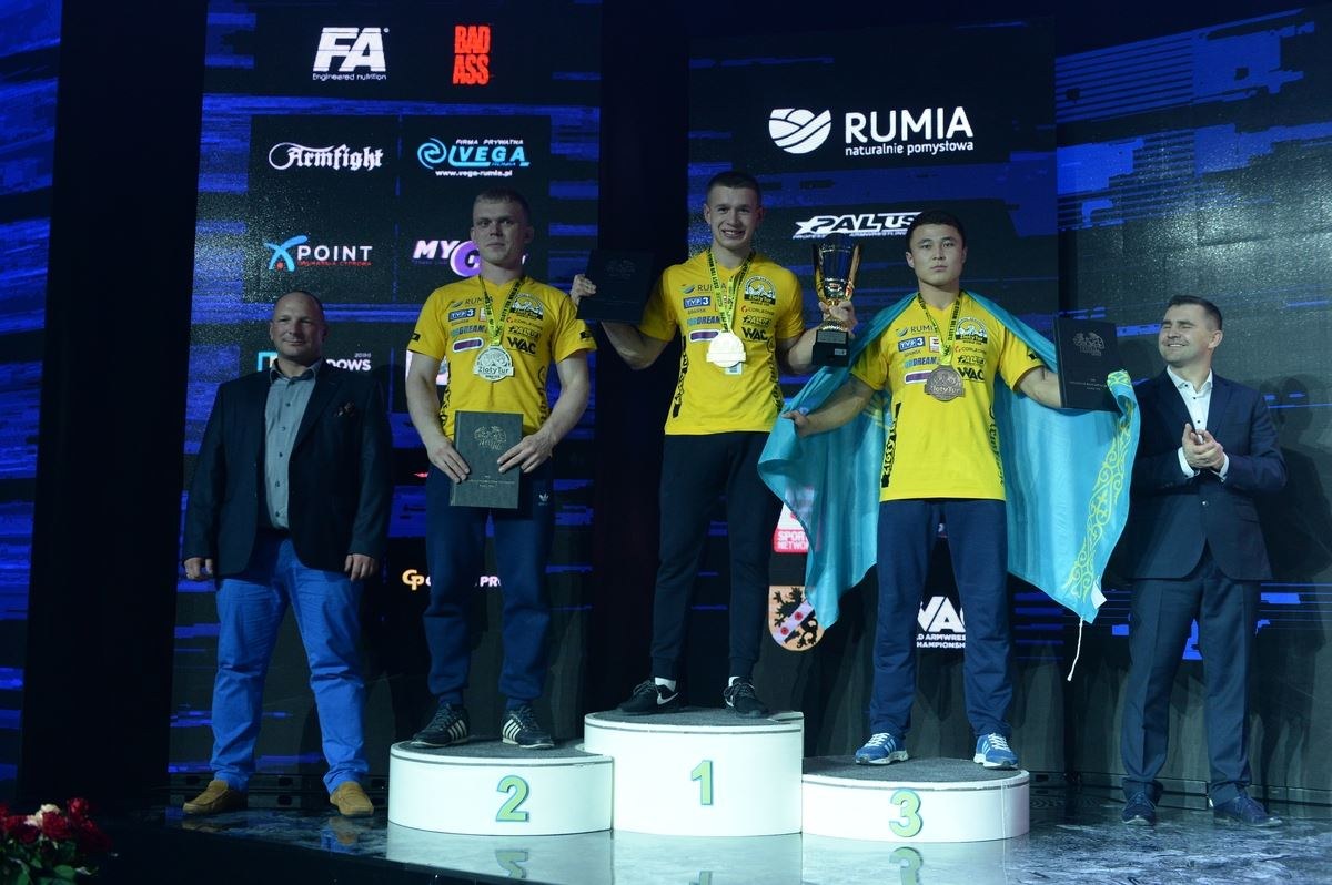 Zloty Tur 2016 Left Hand By Mark Kazus