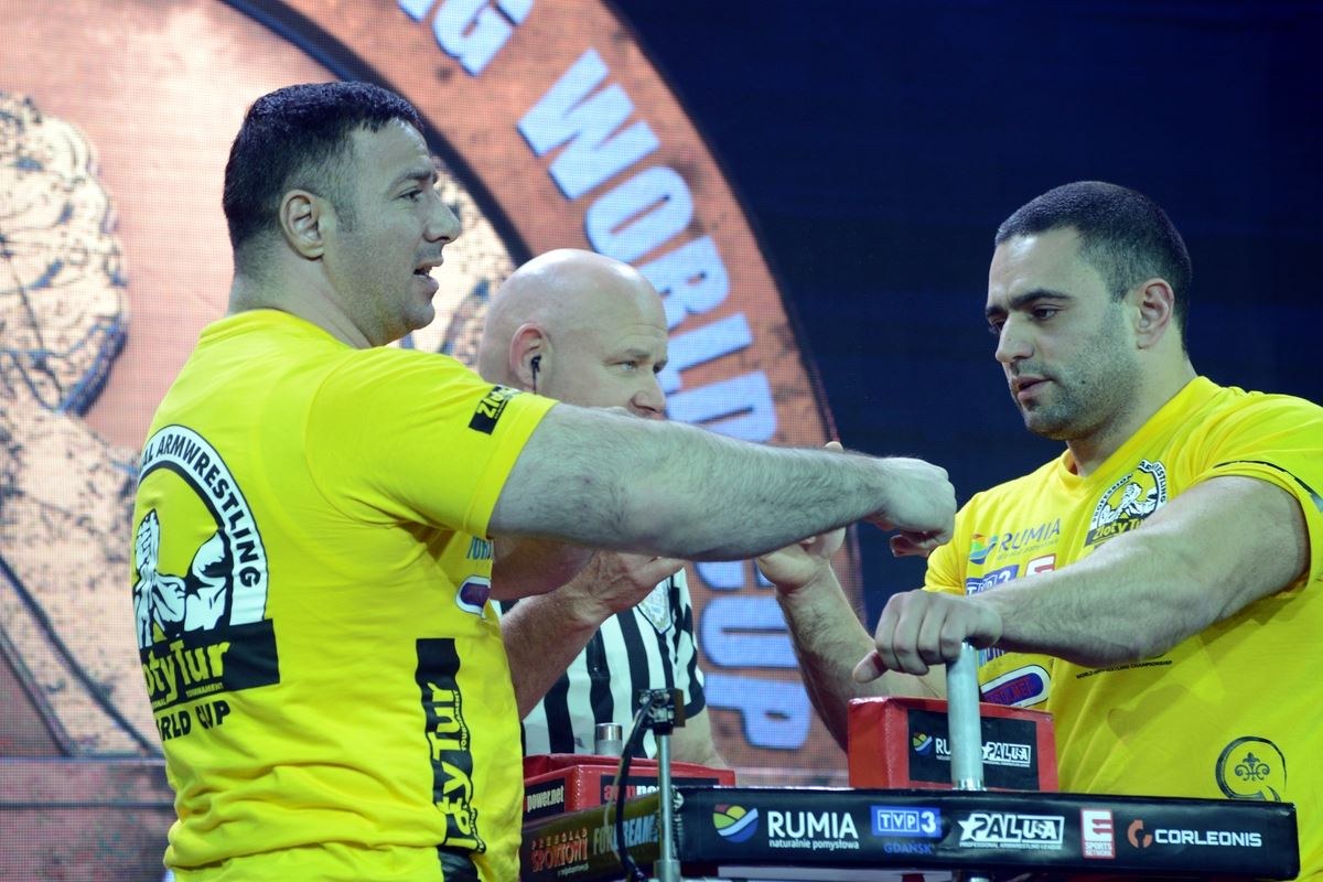 Zloty Tur 2016 Right Hand By Donat Supinski