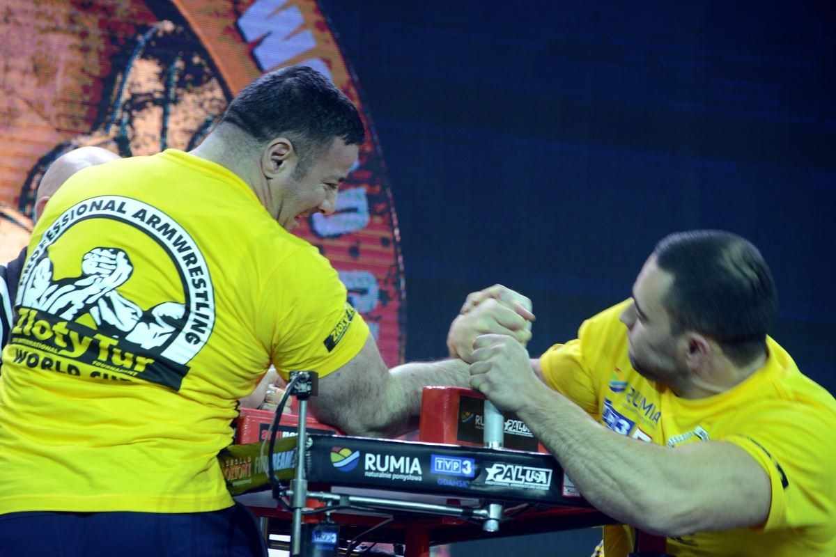 Zloty Tur 2016 Right Hand By Donat Supinski