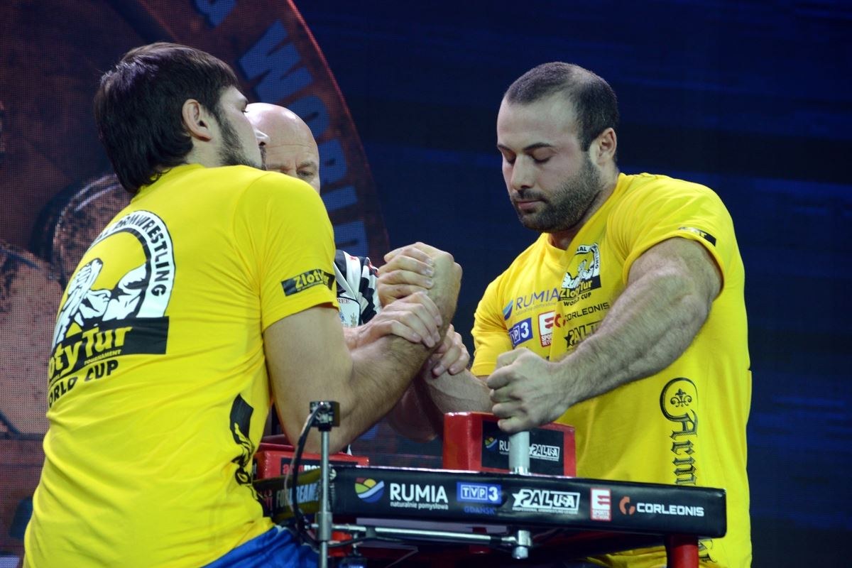 Zloty Tur 2016 Right Hand By Donat Supinski