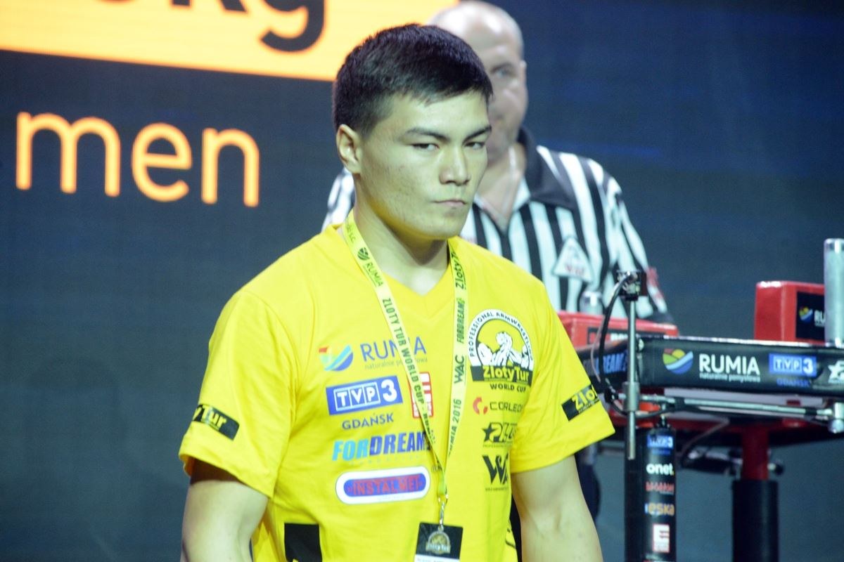 Zloty Tur 2016 Right Hand By Donat Supinski