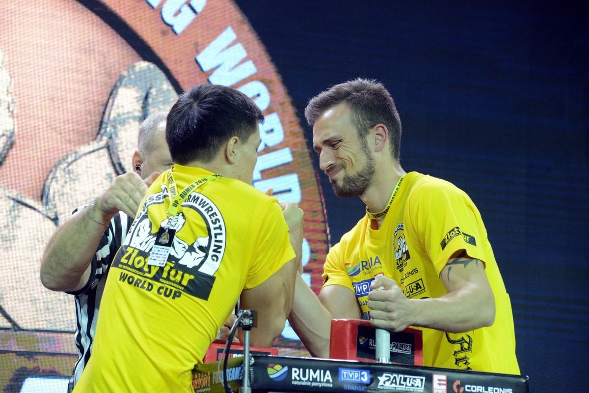 Zloty Tur 2016 Right Hand By Donat Supinski