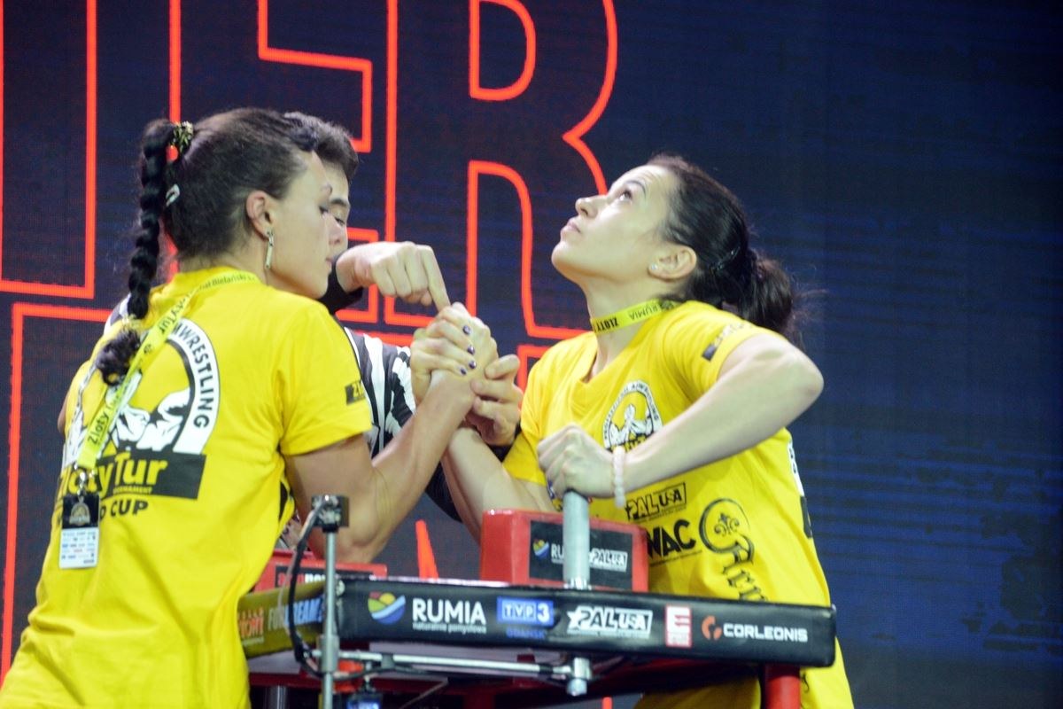 Zloty Tur 2016 Right Hand By Donat Supinski