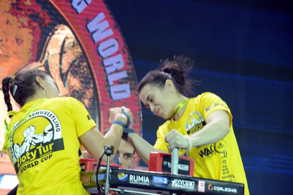 Zloty Tur 2016 Right Hand By Donat Supinski