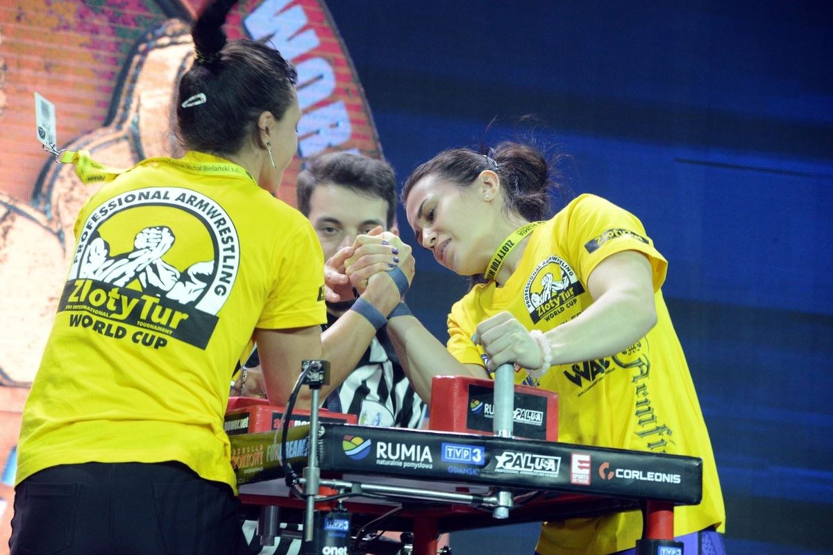 Zloty Tur 2016 Right Hand By Donat Supinski