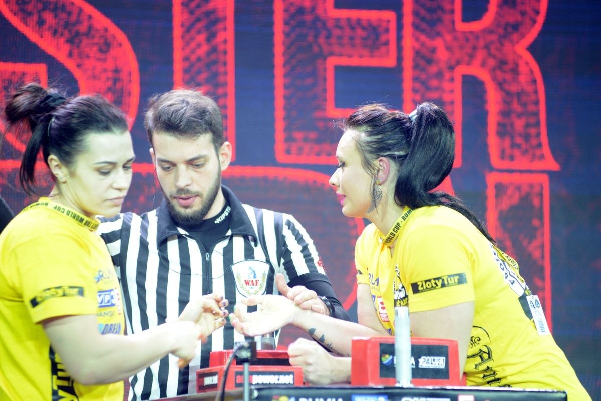 Zloty Tur 2016 Right Hand By Donat Supinski