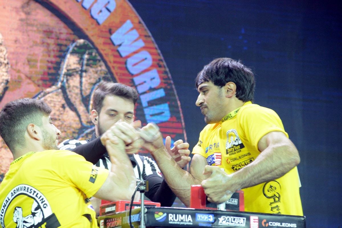 Zloty Tur 2016 Right Hand By Donat Supinski