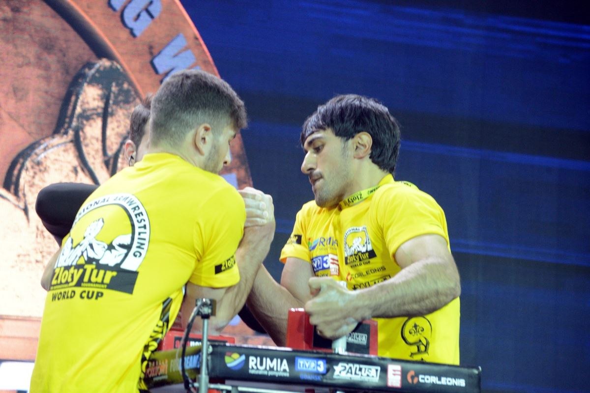 Zloty Tur 2016 Right Hand By Donat Supinski