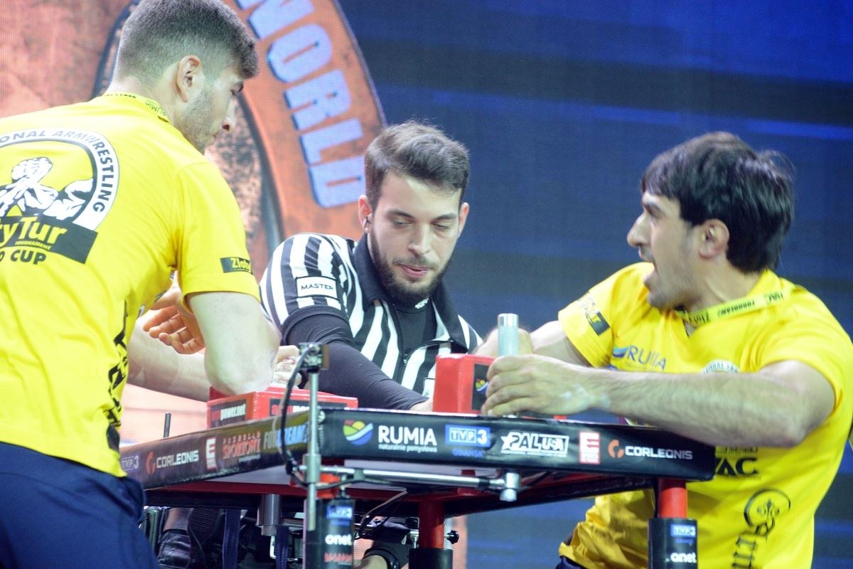 Zloty Tur 2016 Right Hand By Donat Supinski