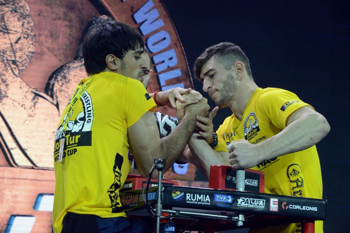 Zloty Tur 2016 Right Hand By Donat Supinski