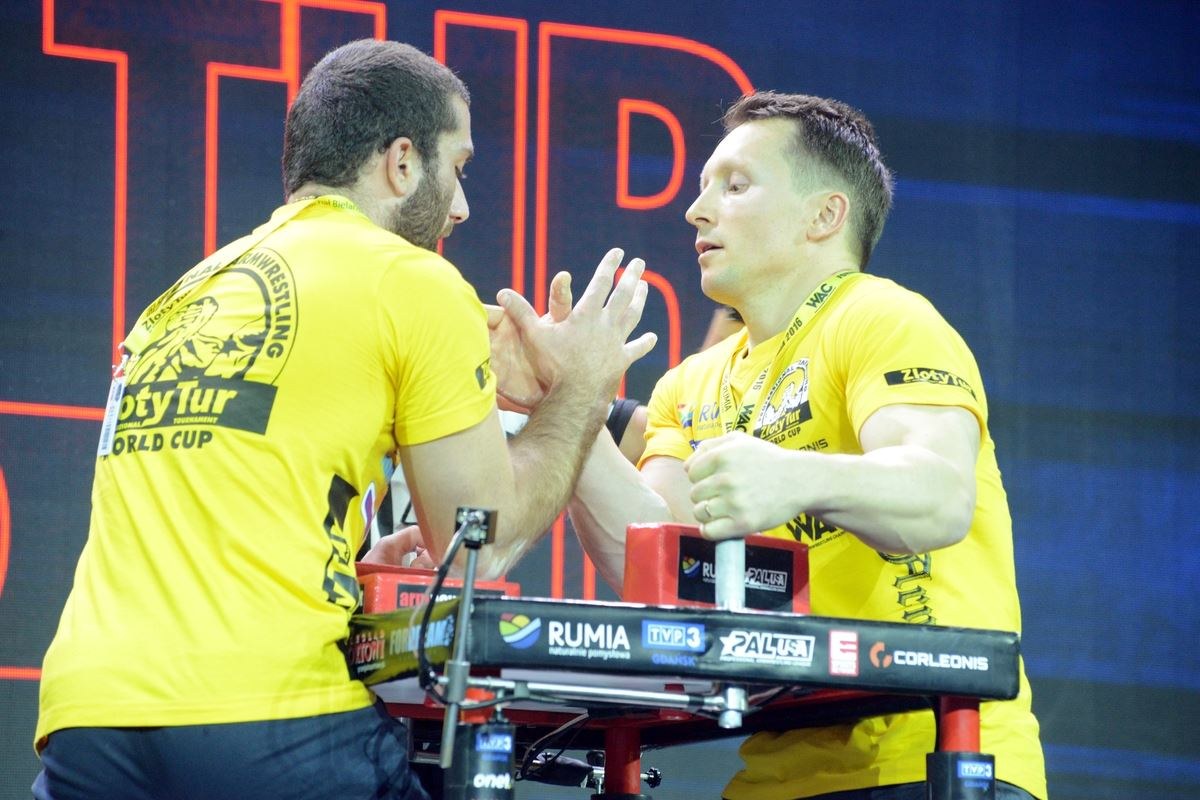 Zloty Tur 2016 Right Hand By Donat Supinski