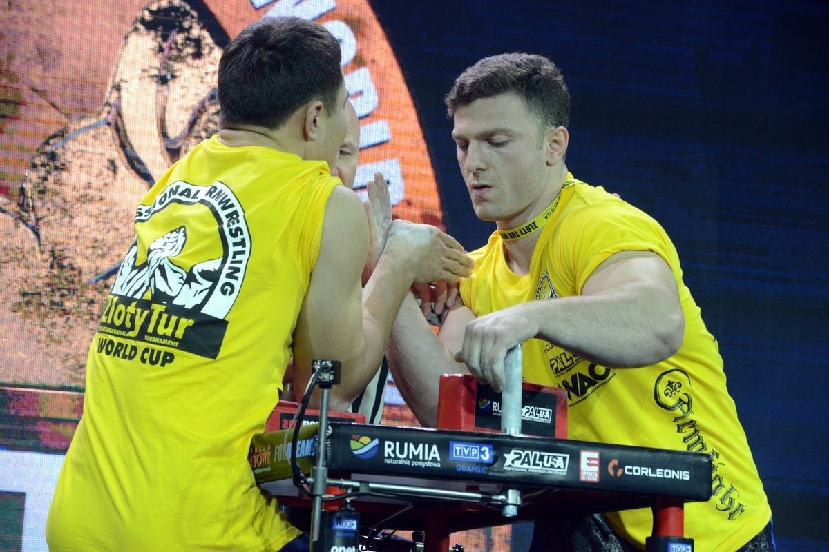 Zloty Tur 2016 Right Hand By Donat Supinski