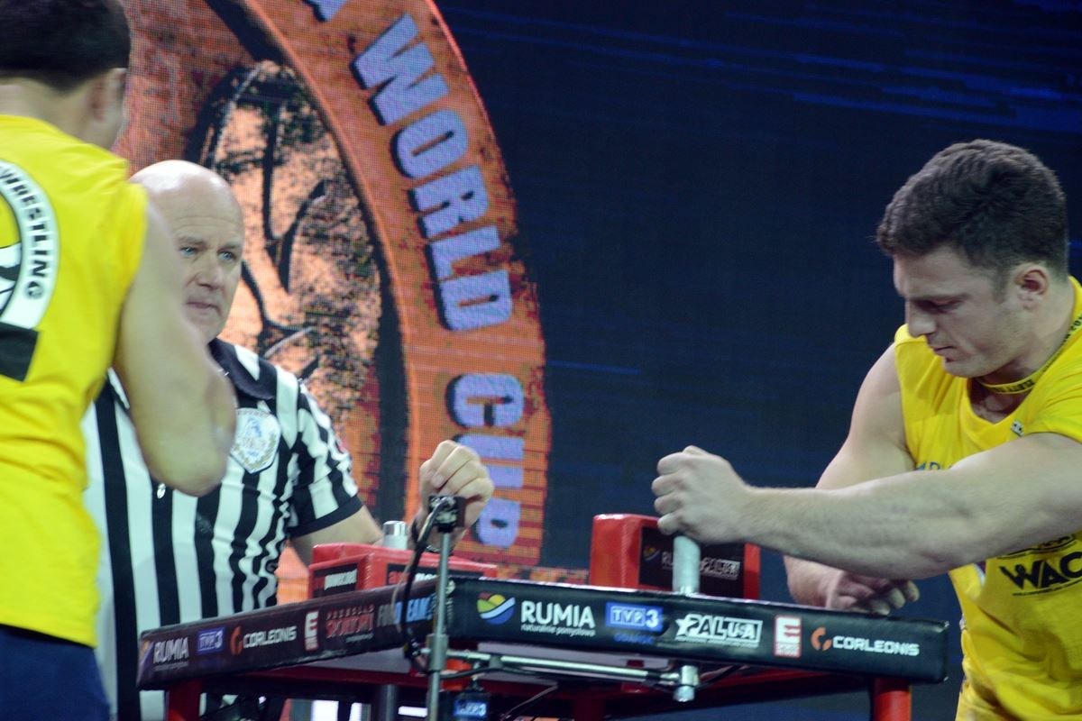 Zloty Tur 2016 Right Hand By Donat Supinski