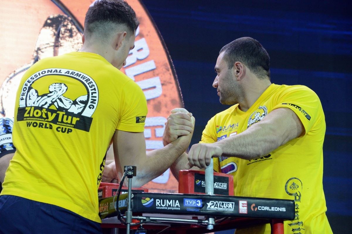 Zloty Tur 2016 Right Hand By Donat Supinski