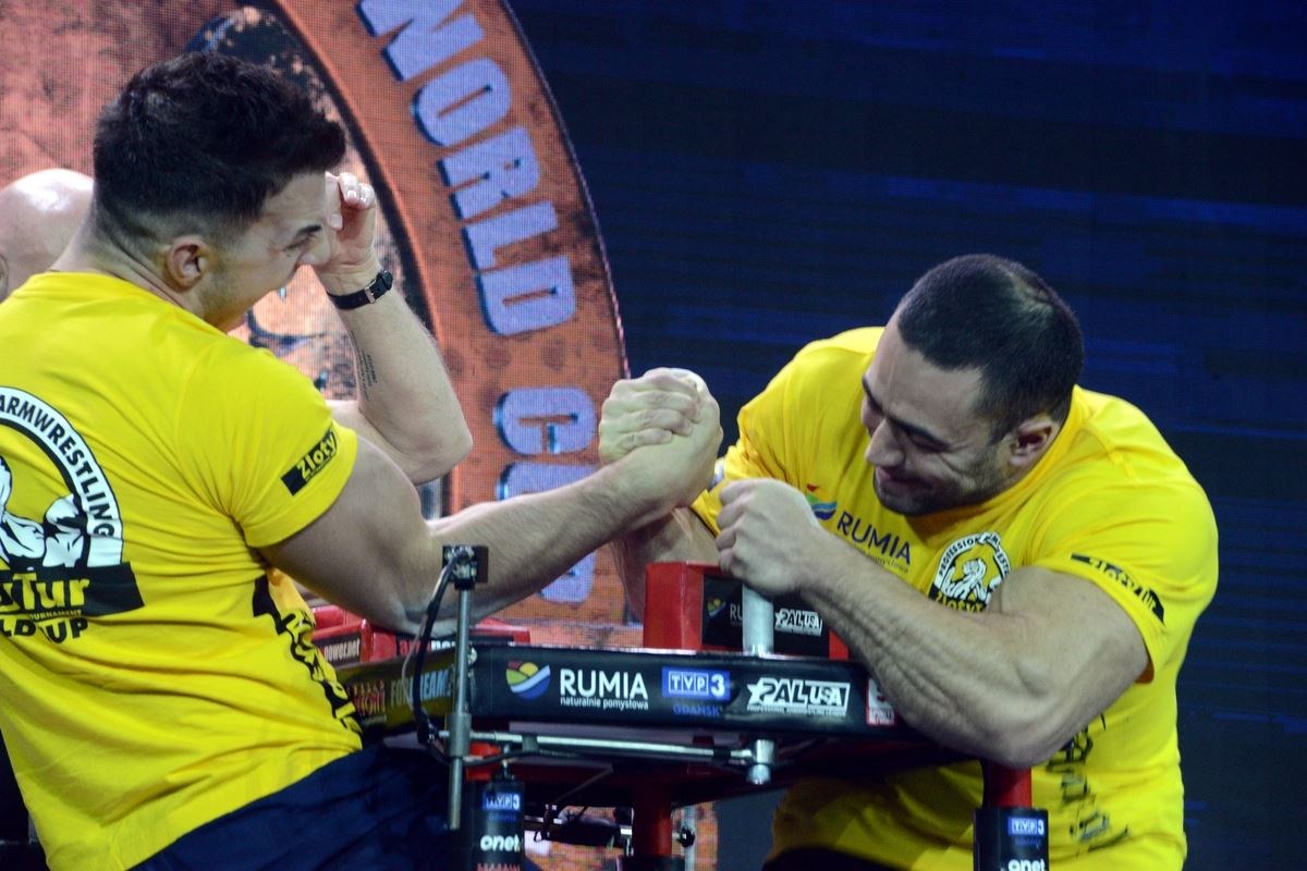 Zloty Tur 2016 Right Hand By Donat Supinski