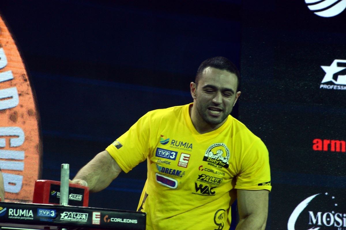 Zloty Tur 2016 Right Hand By Donat Supinski