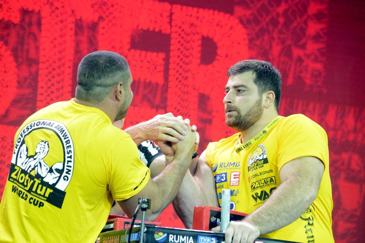 Zloty Tur 2016 Right Hand By Donat Supinski