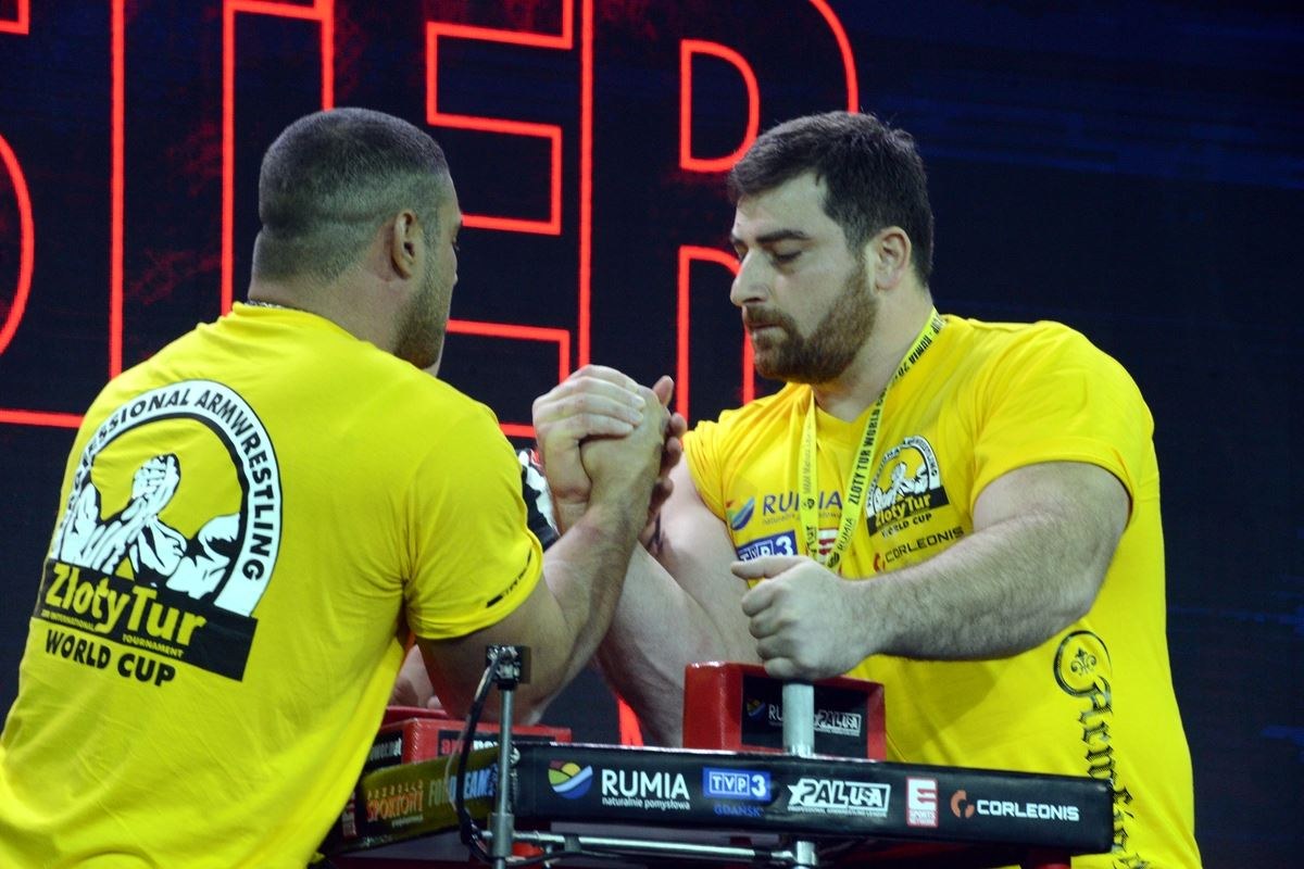 Zloty Tur 2016 Right Hand By Donat Supinski