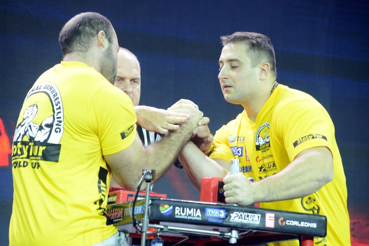 Zloty Tur 2016 Right Hand By Donat Supinski