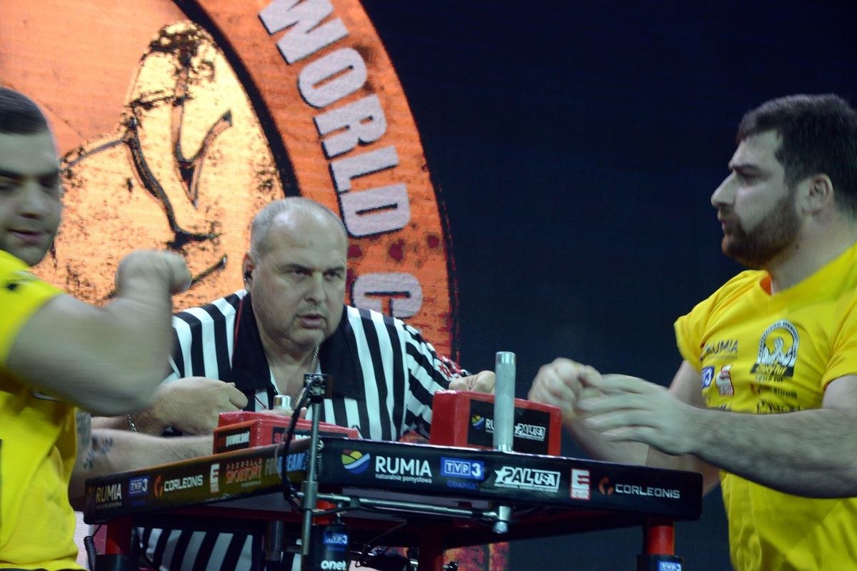 Zloty Tur 2016 Right Hand By Donat Supinski