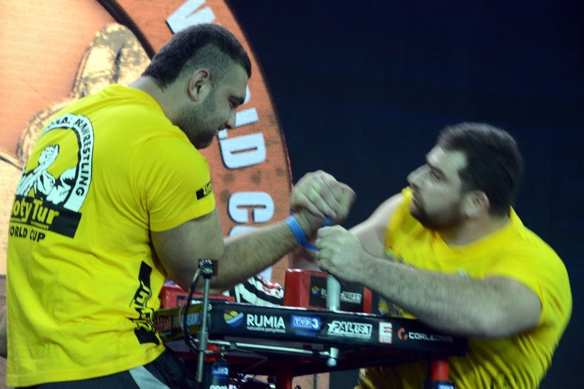 Zloty Tur 2016 Right Hand By Donat Supinski