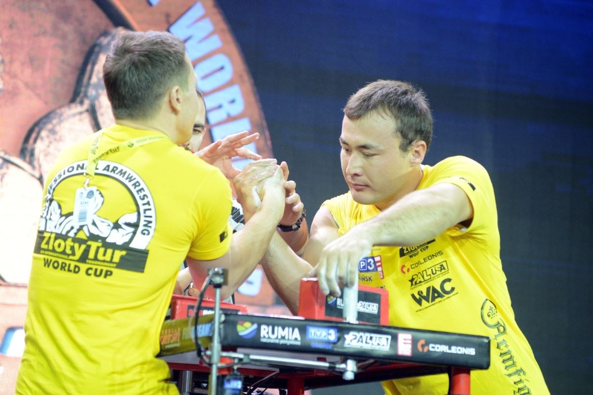 Zloty Tur 2016 Right Hand By Donat Supinski