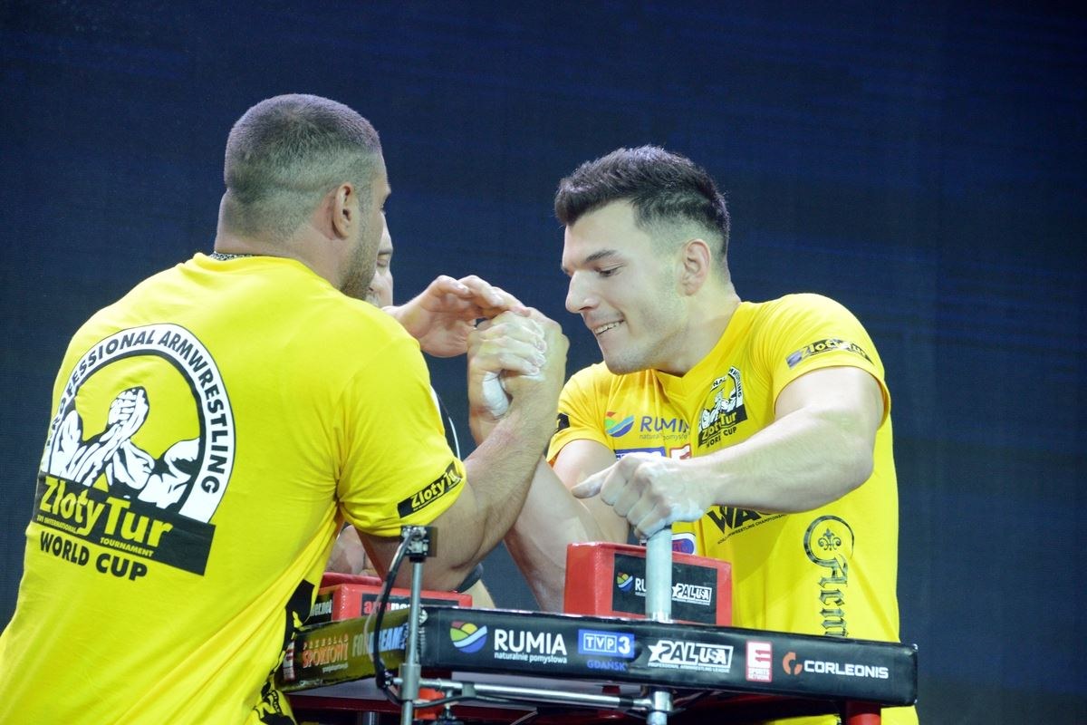 Zloty Tur 2016 Right Hand By Donat Supinski