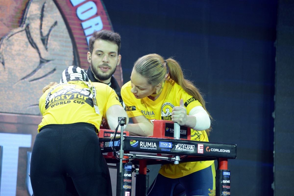 Zloty Tur 2016 Right Hand By Donat Supinski