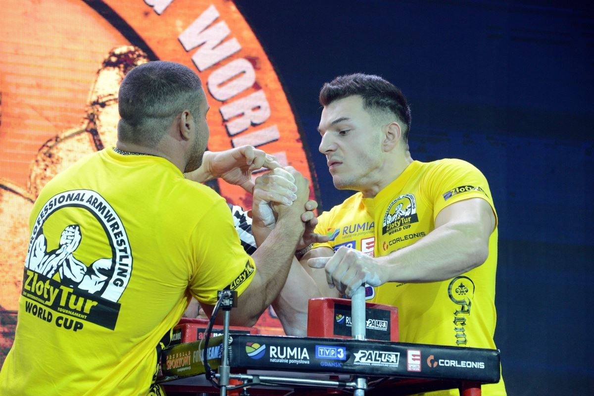 Zloty Tur 2016 Right Hand By Donat Supinski