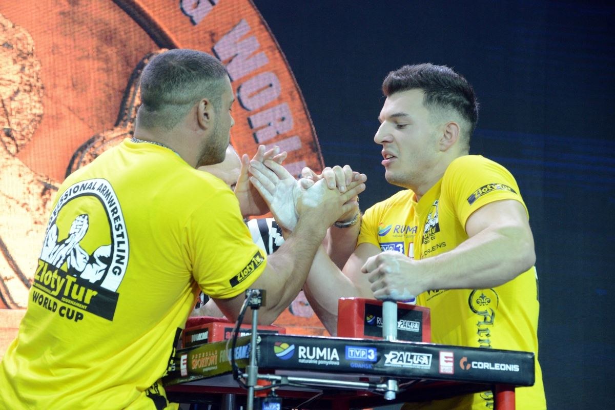 Zloty Tur 2016 Right Hand By Donat Supinski