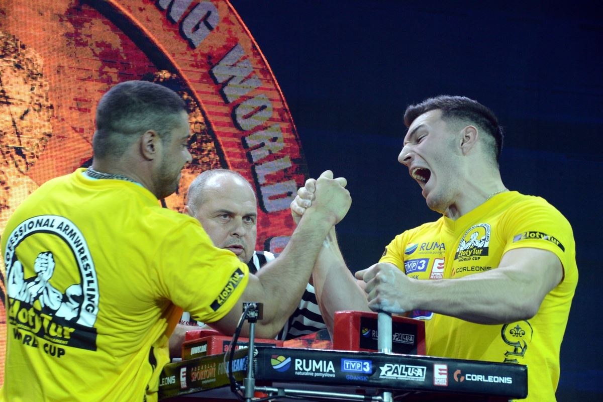 Zloty Tur 2016 Right Hand By Donat Supinski