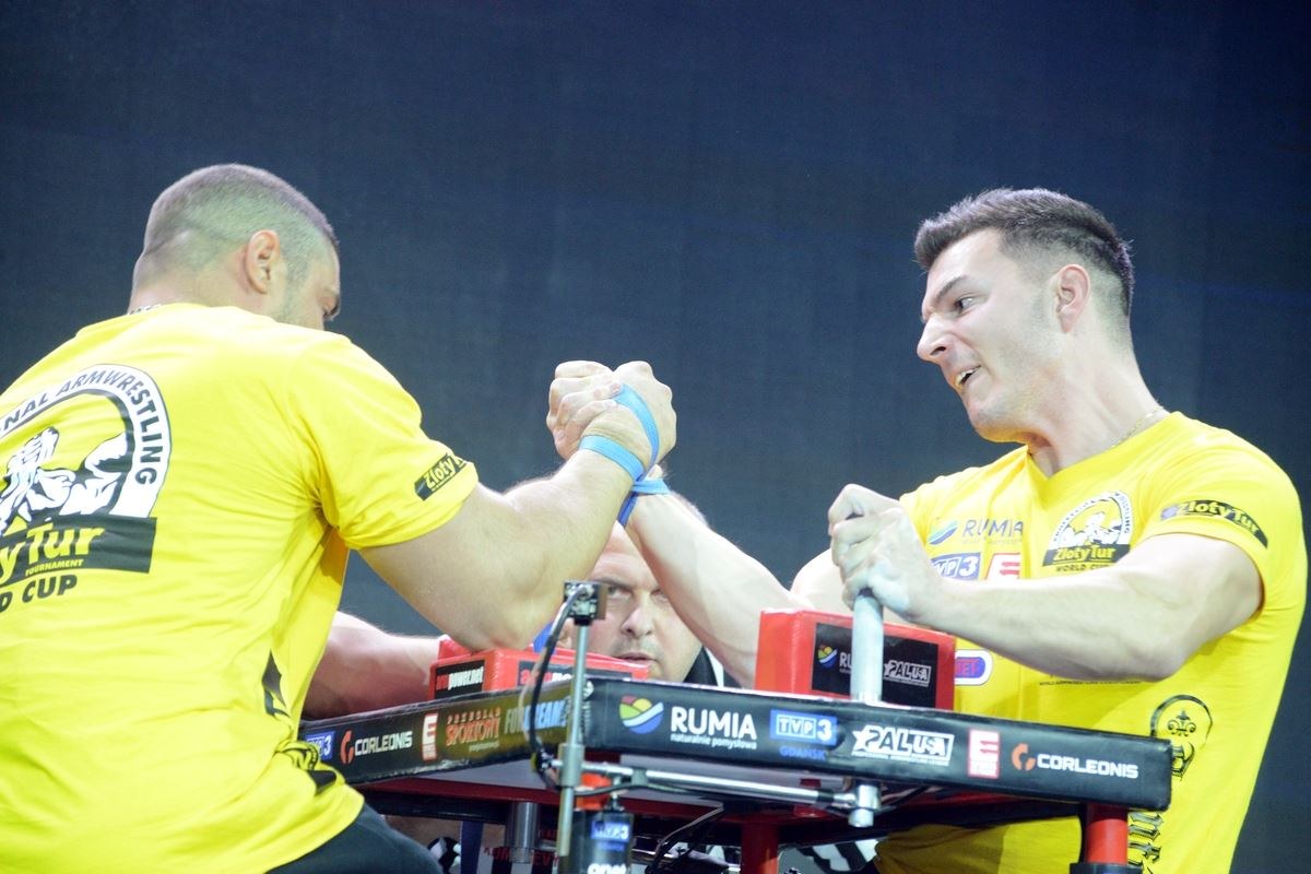 Zloty Tur 2016 Right Hand By Donat Supinski