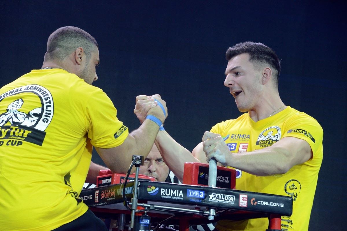 Zloty Tur 2016 Right Hand By Donat Supinski