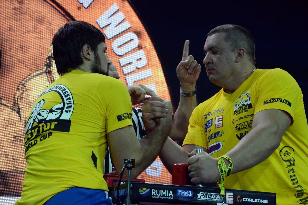 Zloty Tur 2016 Right Hand By Donat Supinski