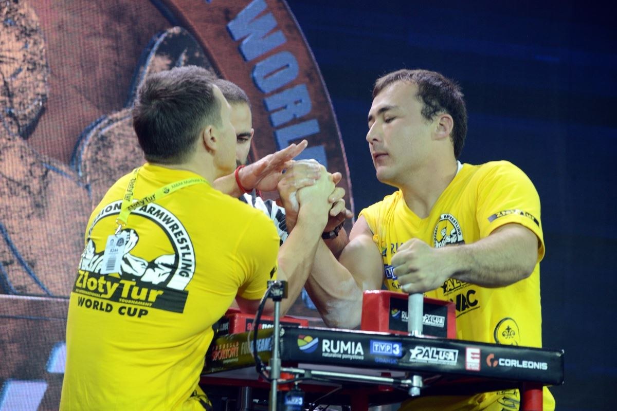 Zloty Tur 2016 Right Hand By Donat Supinski