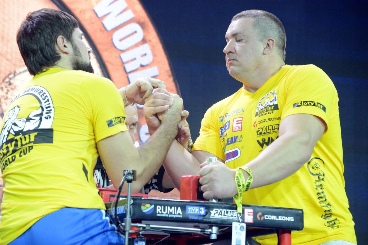 Zloty Tur 2016 Right Hand By Donat Supinski