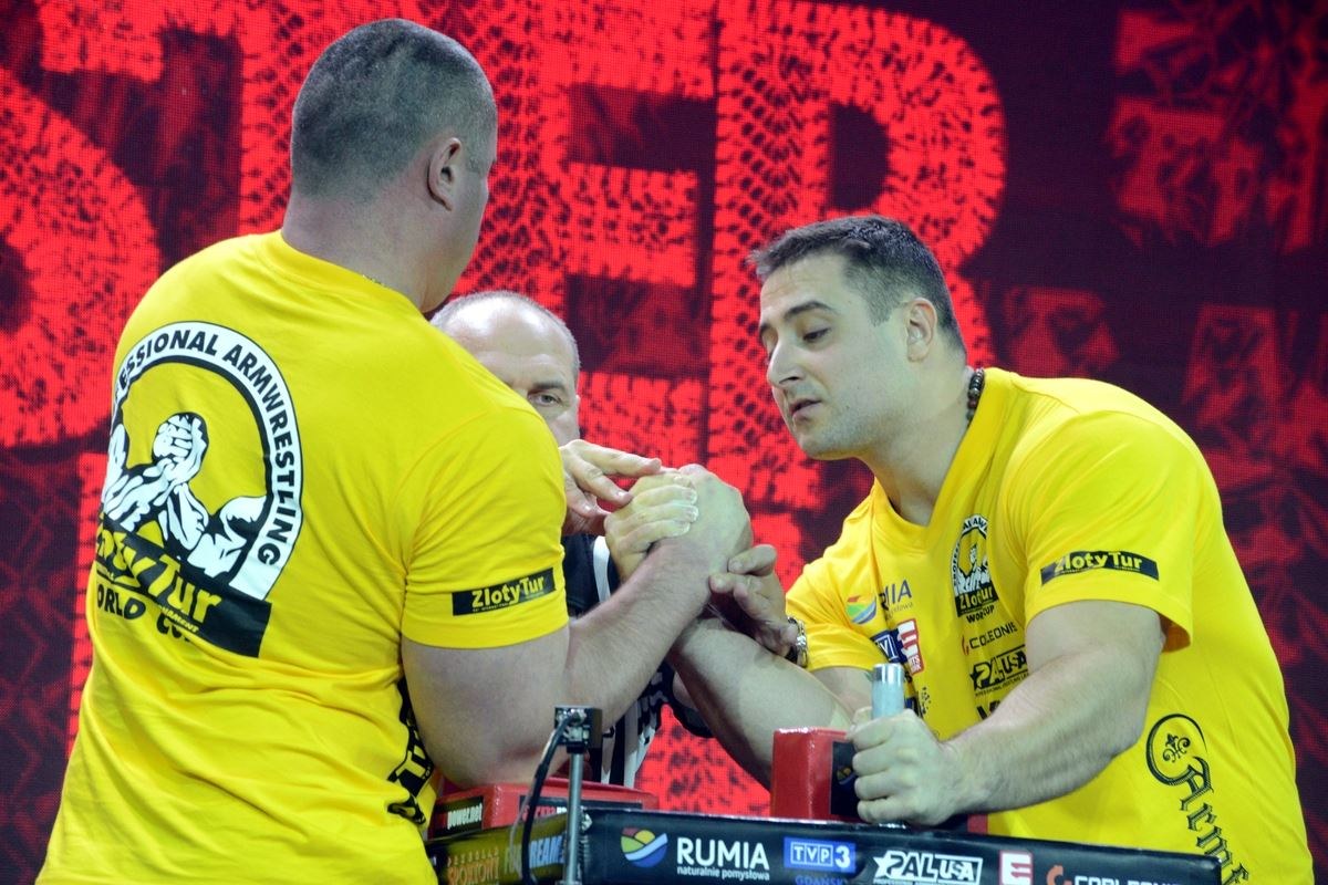 Zloty Tur 2016 Right Hand By Donat Supinski