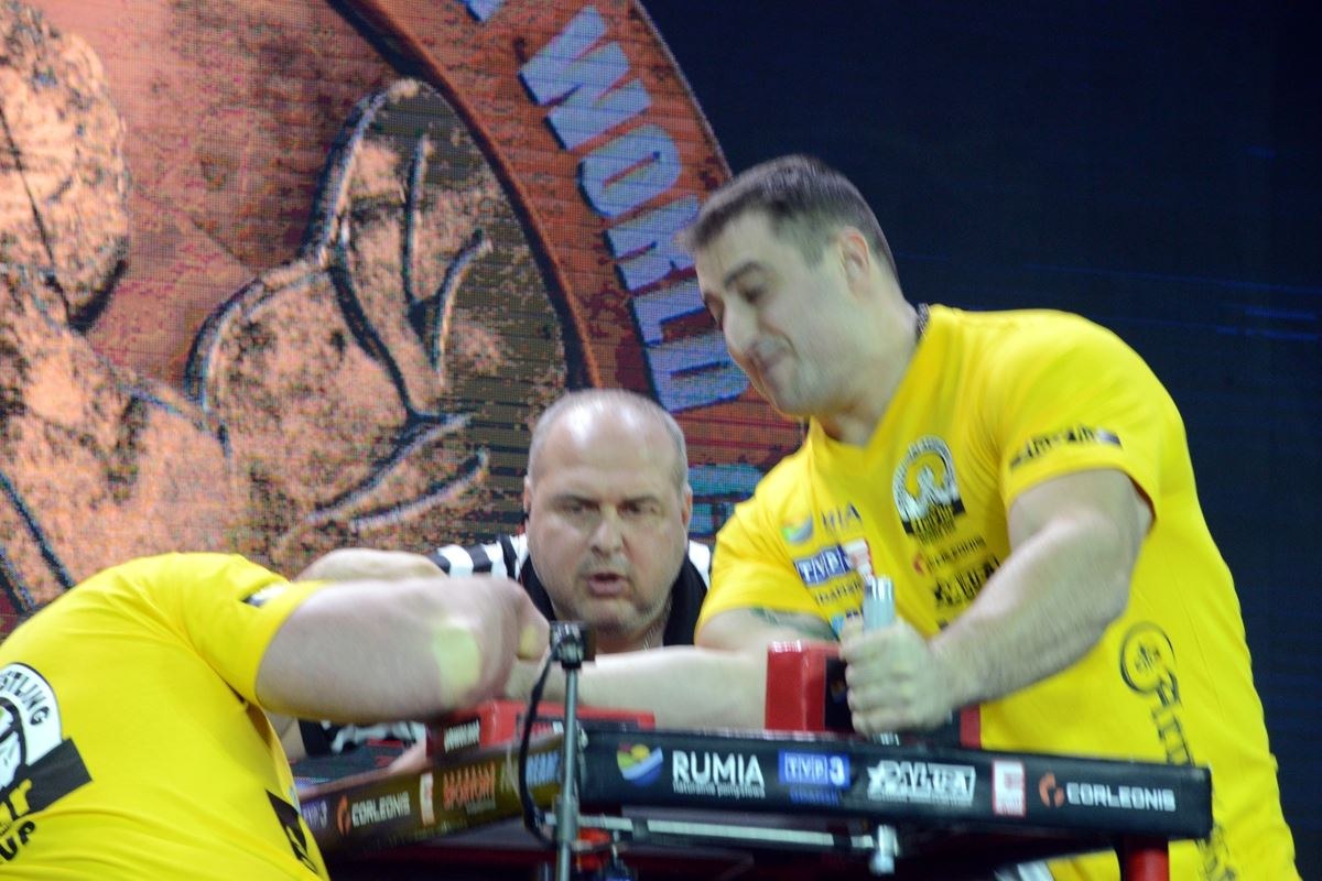 Zloty Tur 2016 Right Hand By Donat Supinski