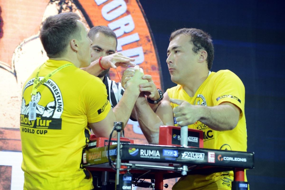 Zloty Tur 2016 Right Hand By Donat Supinski