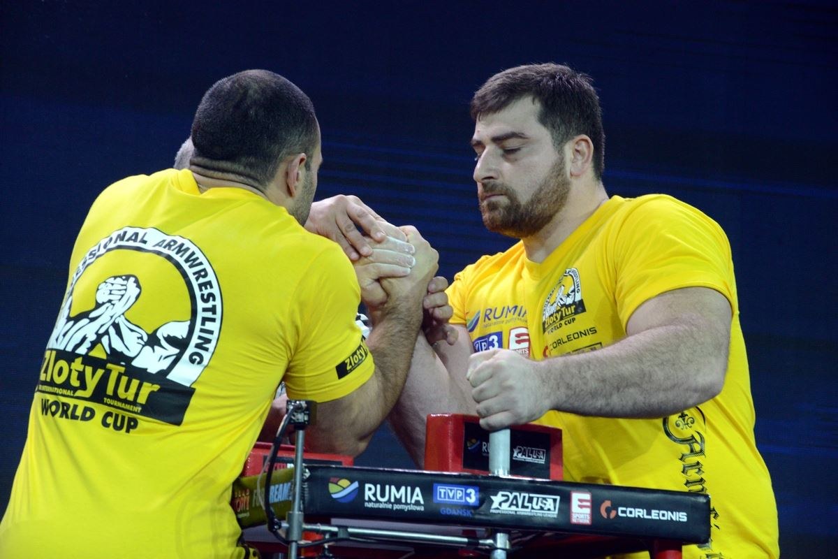 Zloty Tur 2016 Right Hand By Donat Supinski