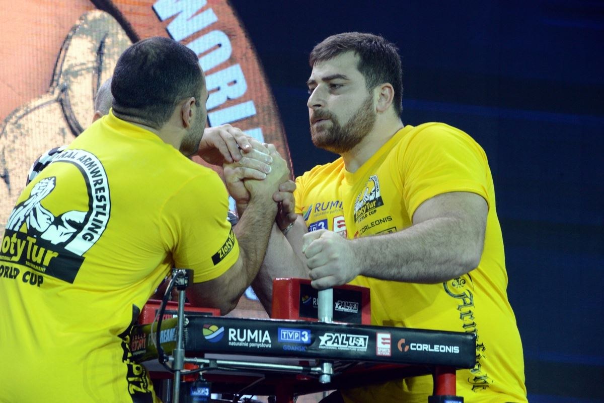 Zloty Tur 2016 Right Hand By Donat Supinski