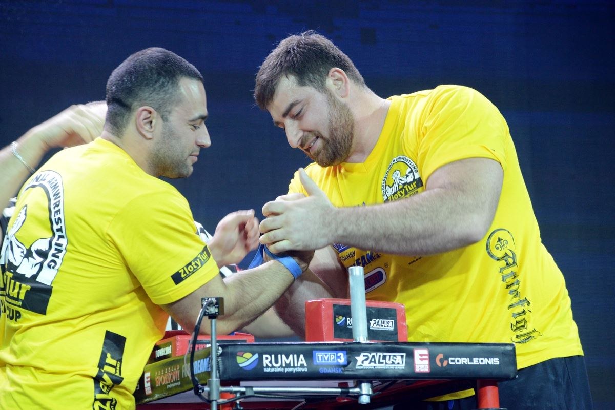 Zloty Tur 2016 Right Hand By Donat Supinski