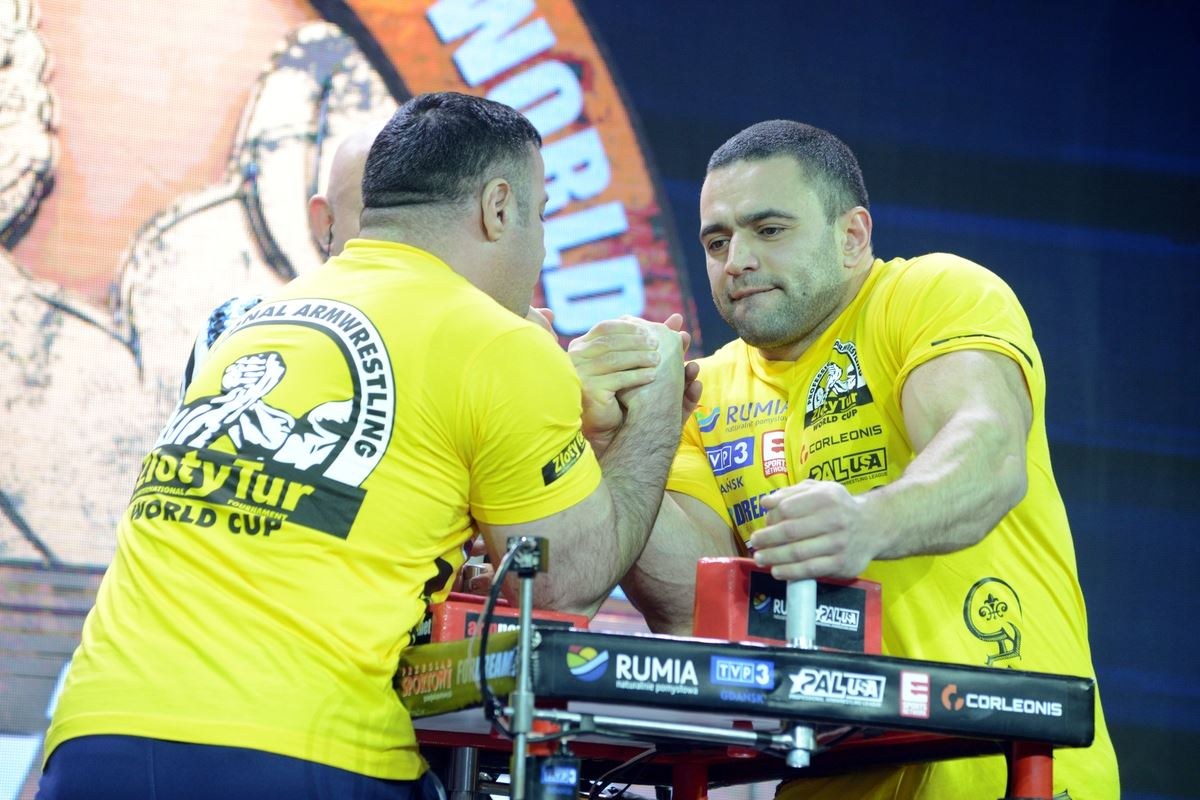 Zloty Tur 2016 Right Hand By Donat Supinski