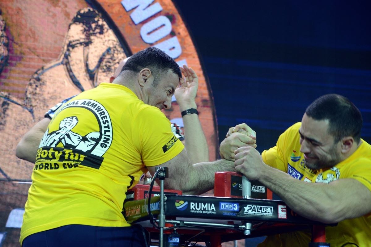 Zloty Tur 2016 Right Hand By Donat Supinski