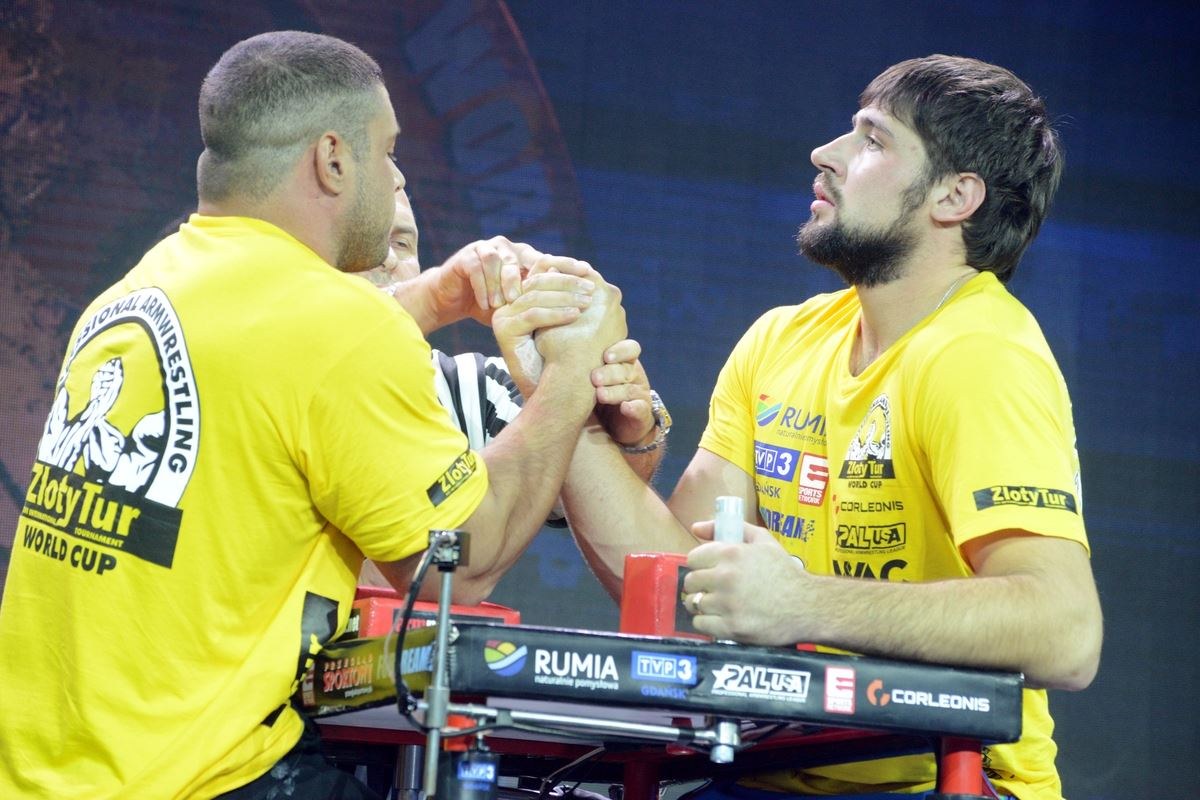 Zloty Tur 2016 Right Hand By Donat Supinski