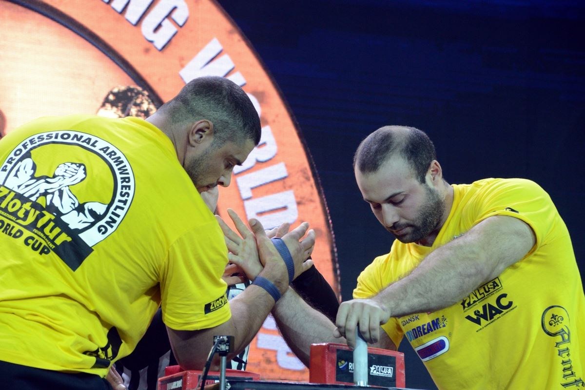 Zloty Tur 2016 Right Hand By Donat Supinski