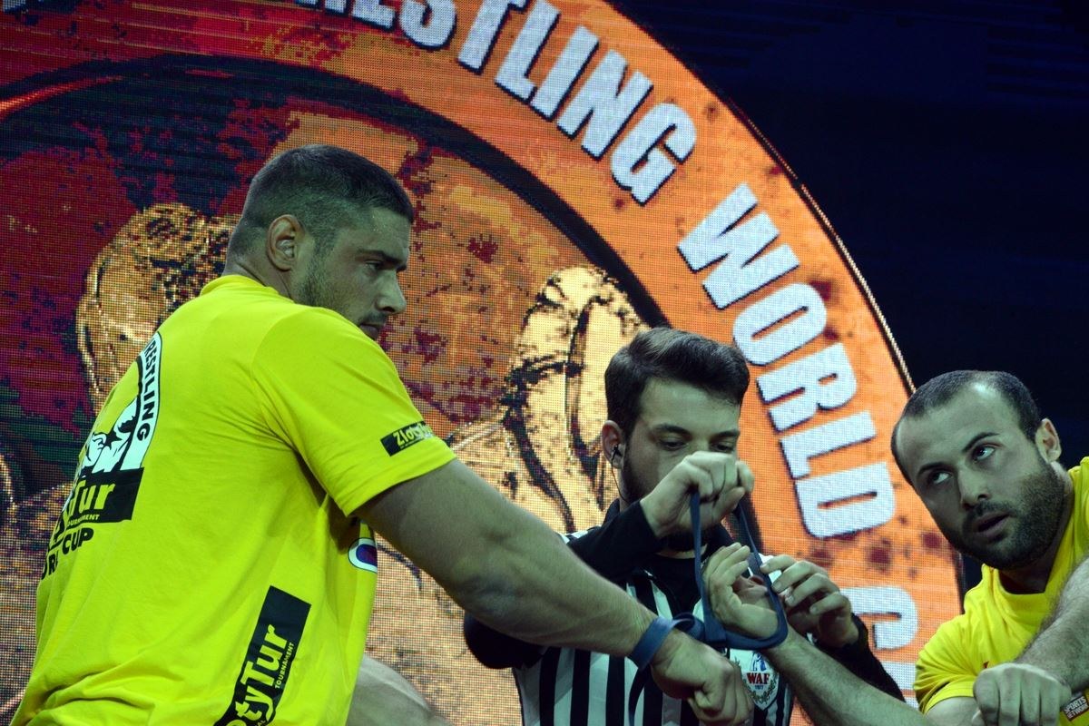 Zloty Tur 2016 Right Hand By Donat Supinski