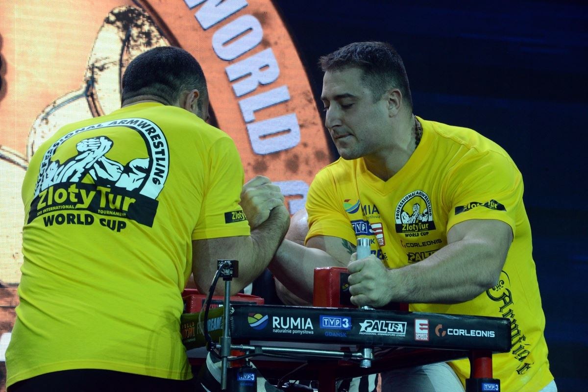 Zloty Tur 2016 Right Hand By Donat Supinski