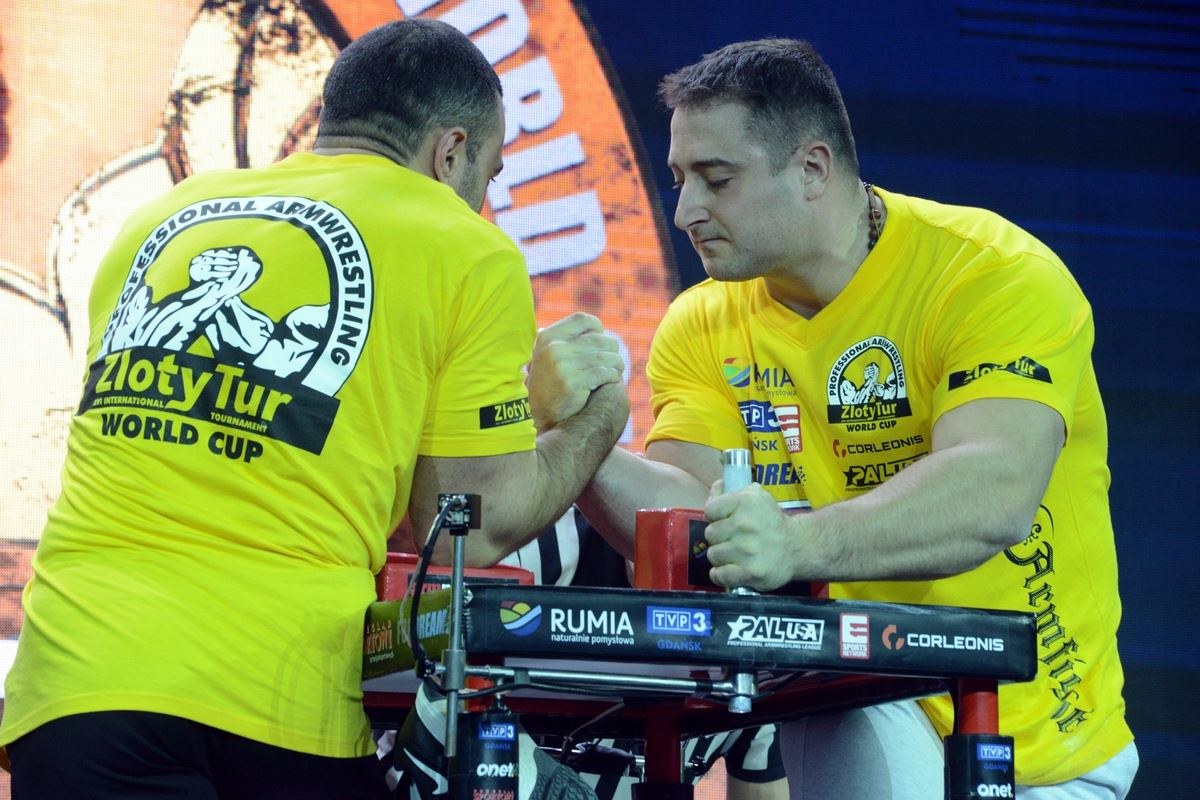 Zloty Tur 2016 Right Hand By Donat Supinski