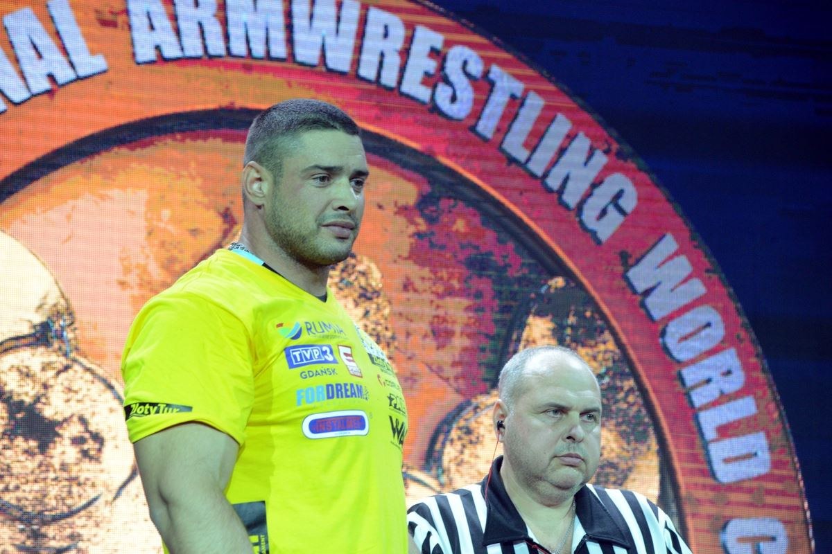 Zloty Tur 2016 Right Hand By Donat Supinski